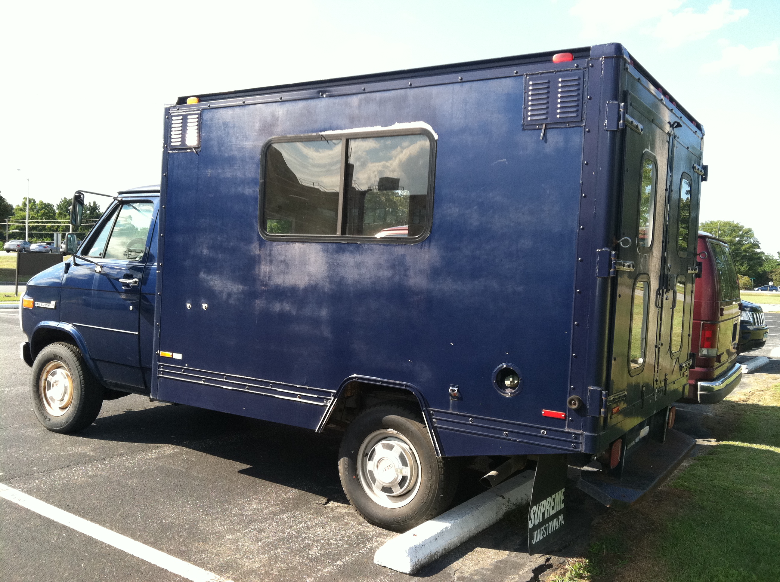 Ground Force One… and Done. Little Green Airstream